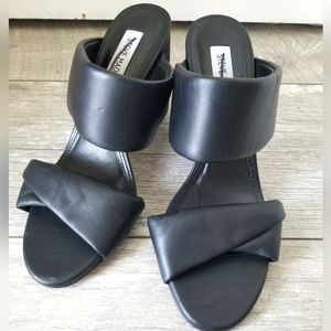 Steve Madden Teriann Black Square Heels size 8